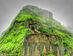 Pune Tour